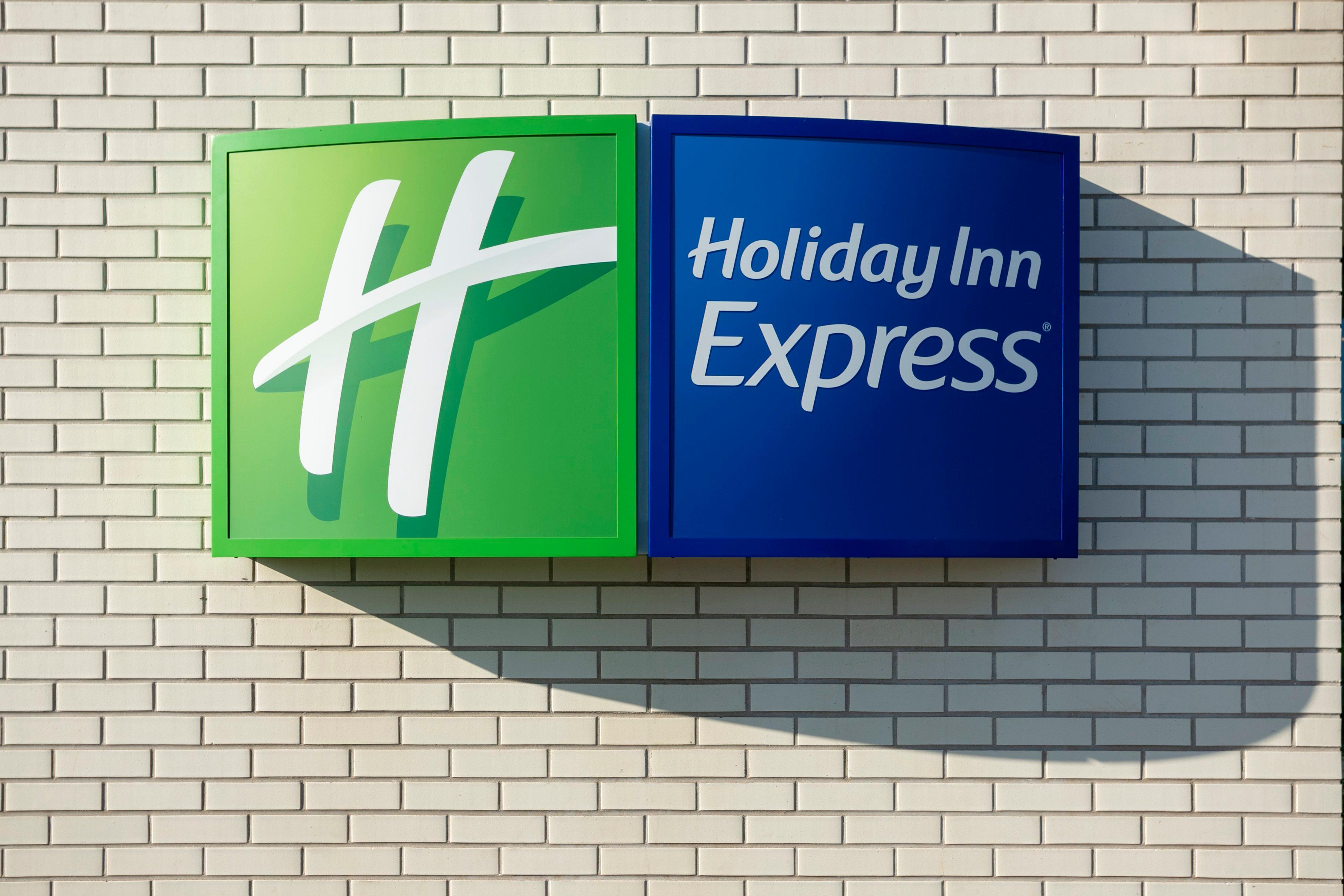 Holiday Inn Express Bridgwater M5, Jct24, An Ihg Hotel Extérieur photo